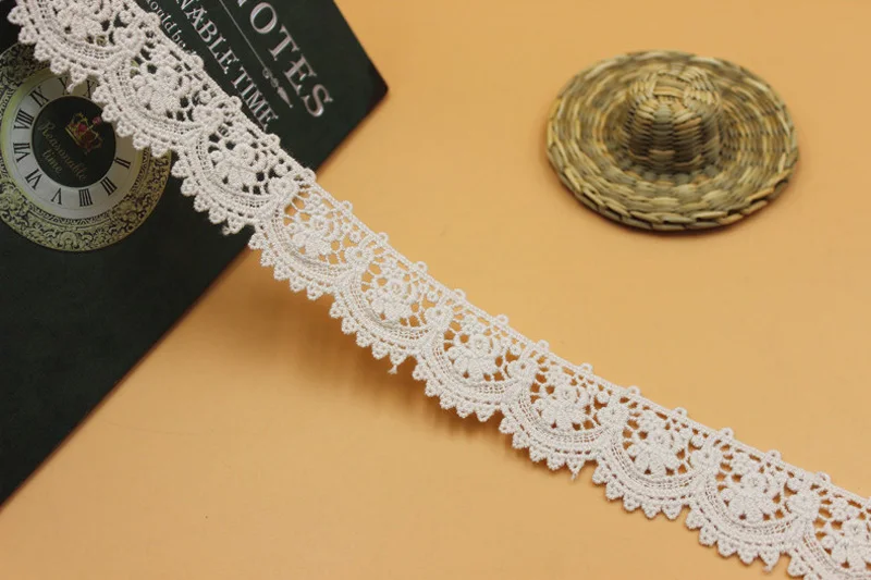 3 ярда кружевной ткани свадебное украшение маленькая Цветочная вышивка