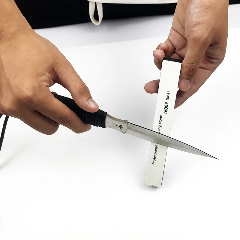 Природный корунд затачивающий водный точильный камень для apex edge нож кухни