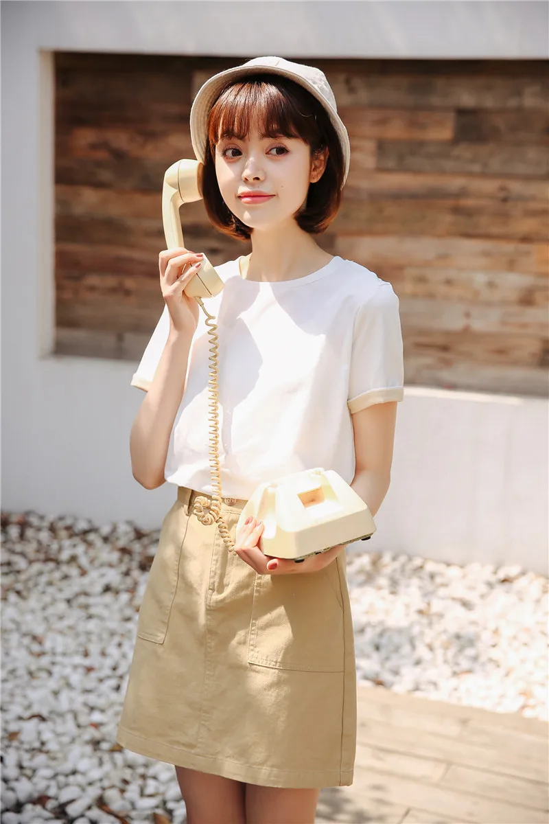 

Casual women's short sleeve