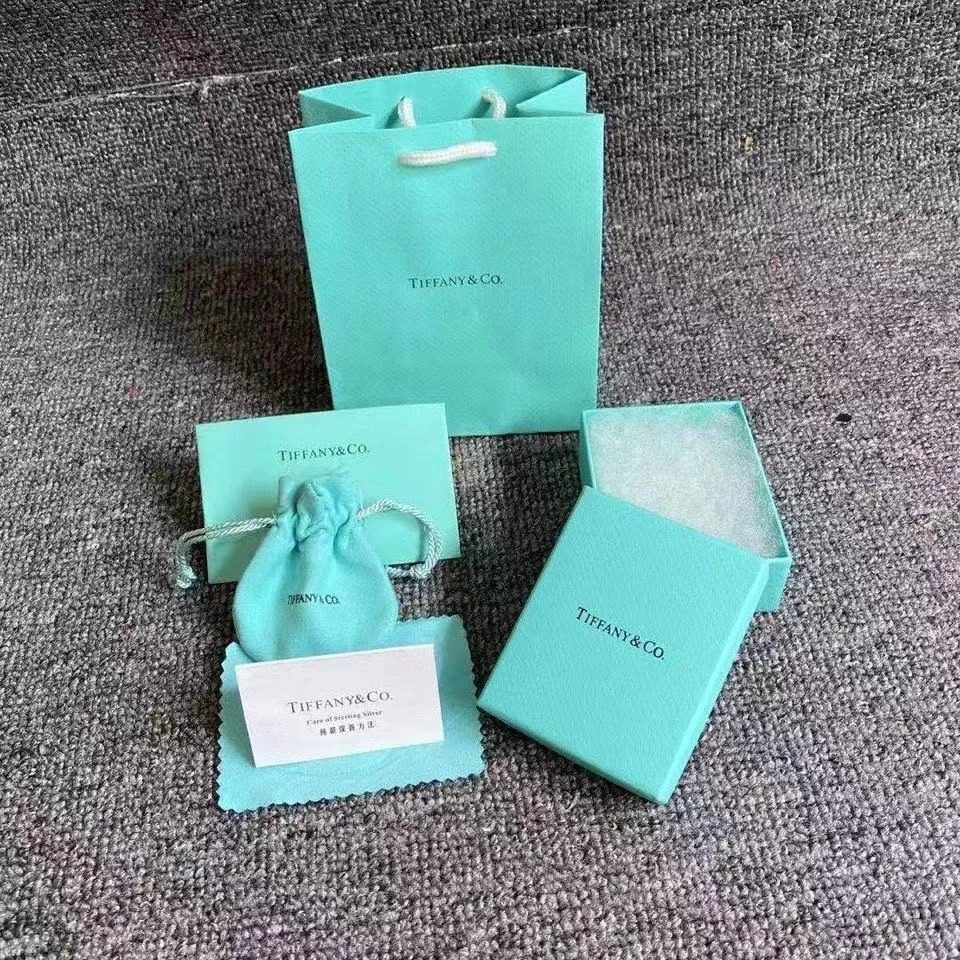 

Tiffany Packaging jewelry box