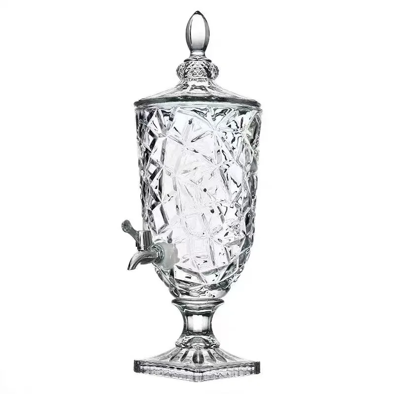 

Kitchen,Dining & Bar