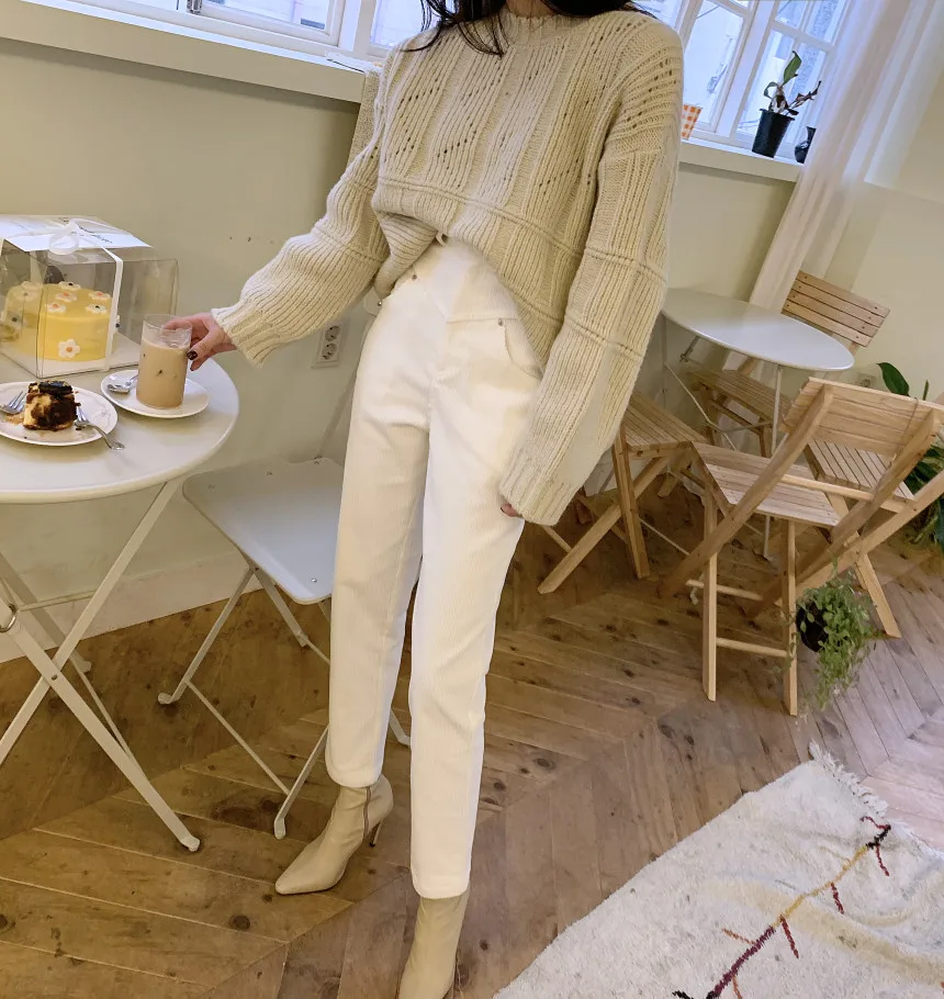 

Winter Streetwear Korean Women White Corduroy Pants Casual High Waist Female Loose Harem Pants 2021