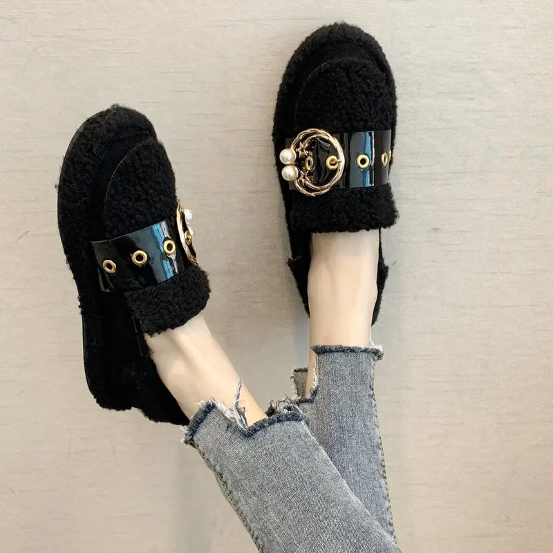 

Winter Shoes Women Casual Female Sneakers All-Match Shallow Mouth Round Toe Flats Loafers Fur Dress Moccasin Slip-on New Slip-On