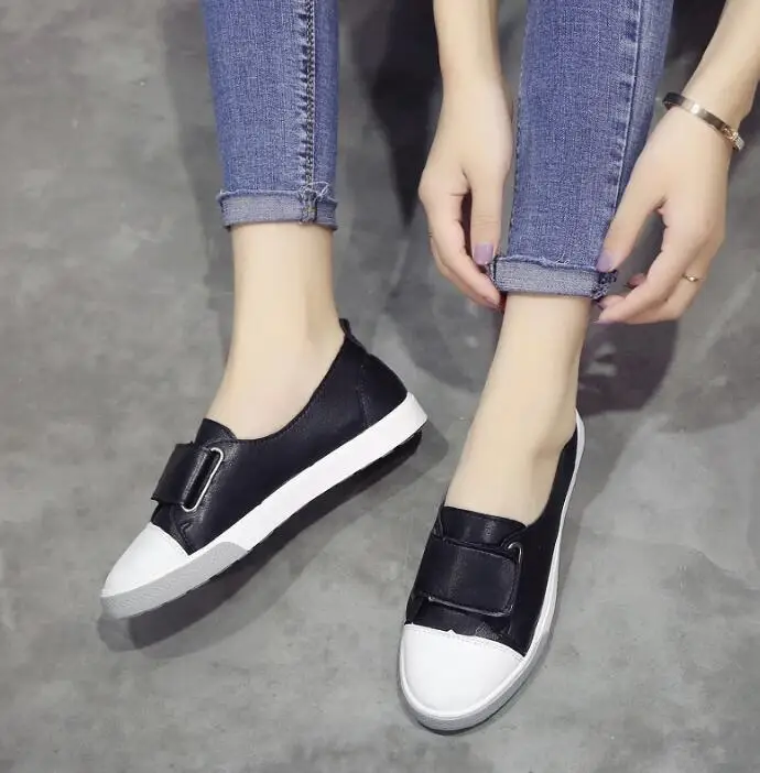 Женские мокасины из натуральной кожи белые Лоферы без застежки на плоской