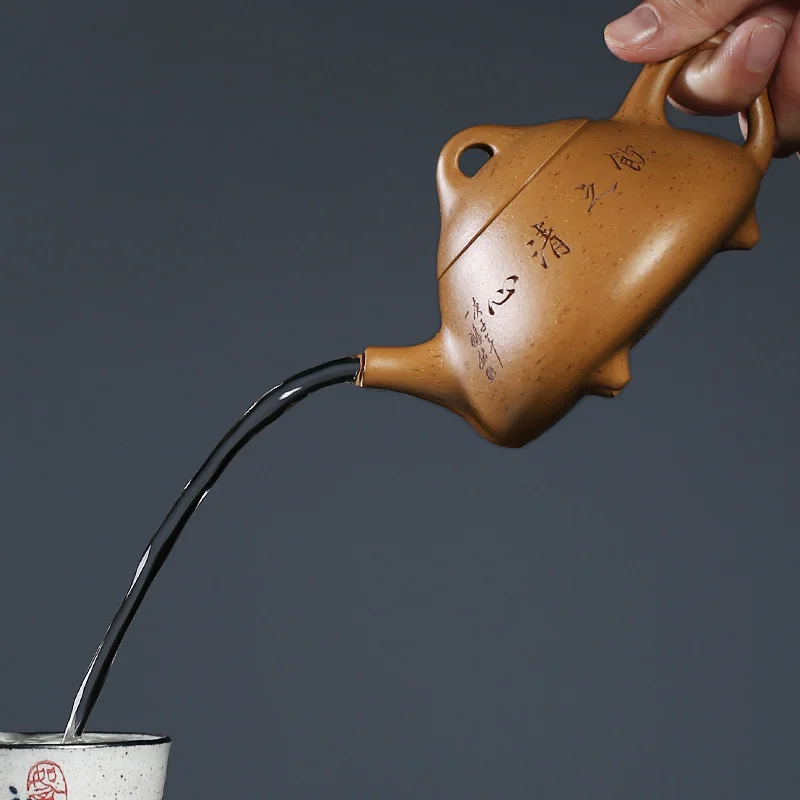 

recommended Jin Kui section of the product in the teapot with the assistantengineer pure manual bitter gourd ladle