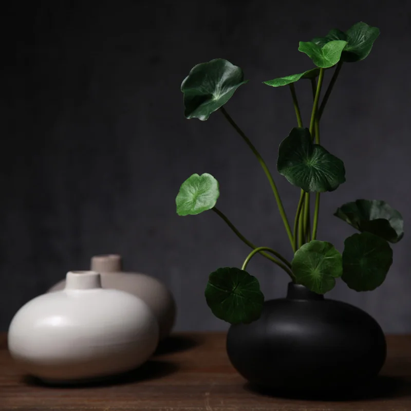 Декоративная круглая керамическая ваза в европейском стиле черно-белая матовая