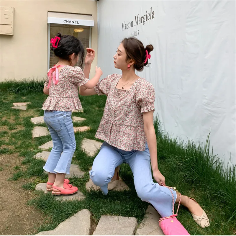 

Family Maching Outfit Clothes Girls Floral T-shirt Women Top Cotton kids Clothes Fashion Mum and Me Clothes Family Clothing New
