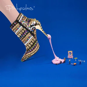 Розовые ладони 2017 Женская летняя обувь из расшитой блестками ткани цвет золотистый Bling блестка вечернее с молнией платье дамы взлетно-посадочной полосы сапоги