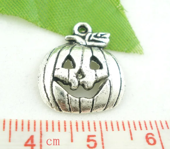 

40PCs Halloween Vintage Silver Pumpkin Pendant Pumpkin Charms Pendants Zinc Alloy Pendant Accessories DIY Necklace 18x16mm