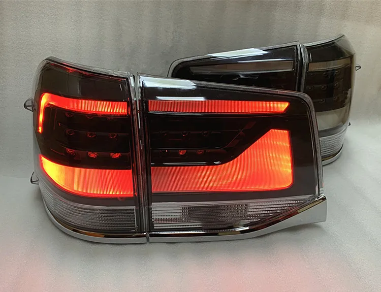 

Led Tail Light Brake Turn Signal Reverse Assembly Smoke Red for Toyota Land Cruiser Lc200 4000 4600 5700 2016-18, 4pcs