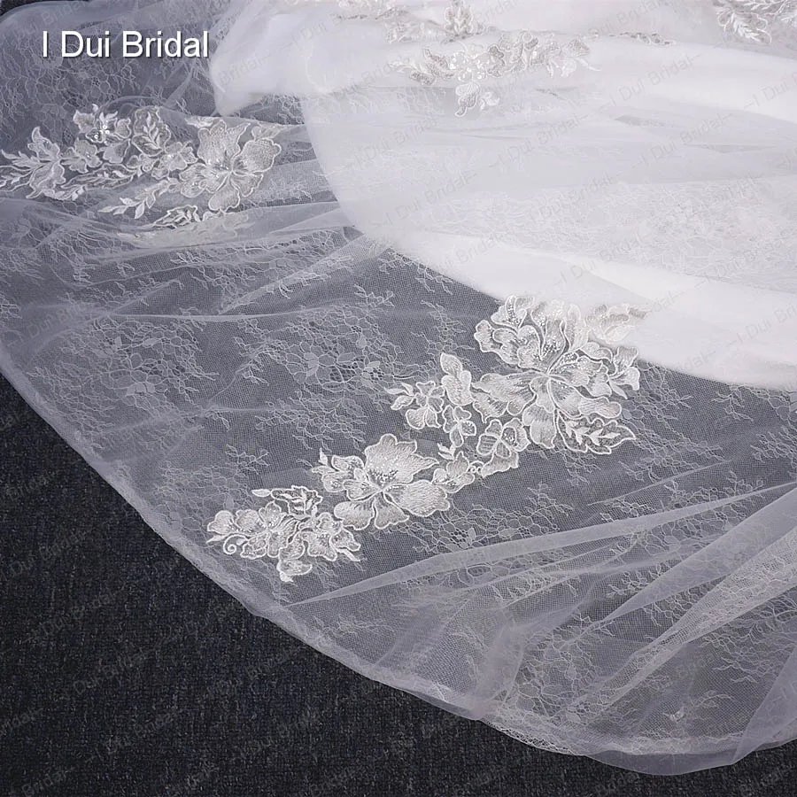 Mermaid Lace Wedding Dress with Silver Thread Floral Appliques Two Way Shoulder Strap Bridal Gown