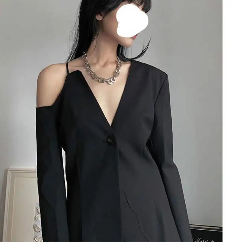 

Getspring Women Blazer Hollow Out Off Shoulder Sexy Blazers And Jackets Irregular V-neck Retro Suit Coats Spring/Autumn 2021 New