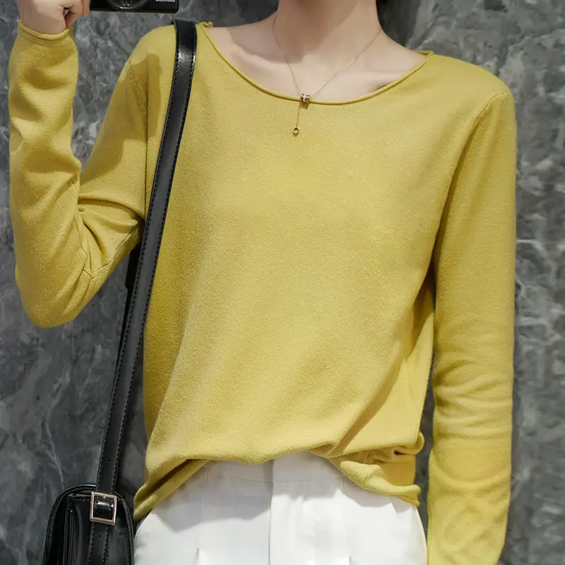

Round neck sweater women's autumn and winter 2021 new sweater pullover Korean loose size v neck sweater knitted bottoming shirt