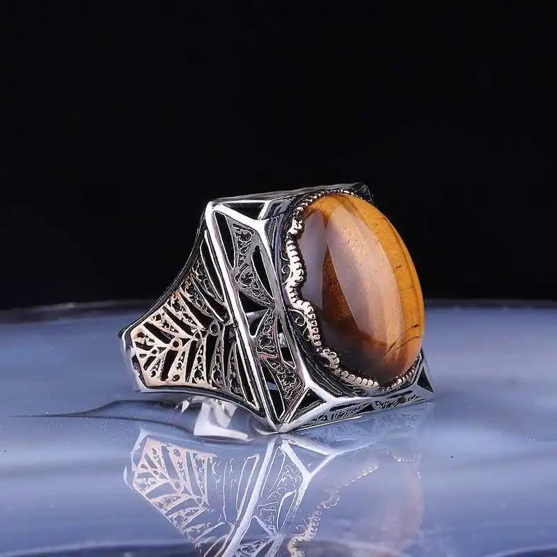 

Silverlina Silver Tiger 'S Eye Gemstone Square Male Ring