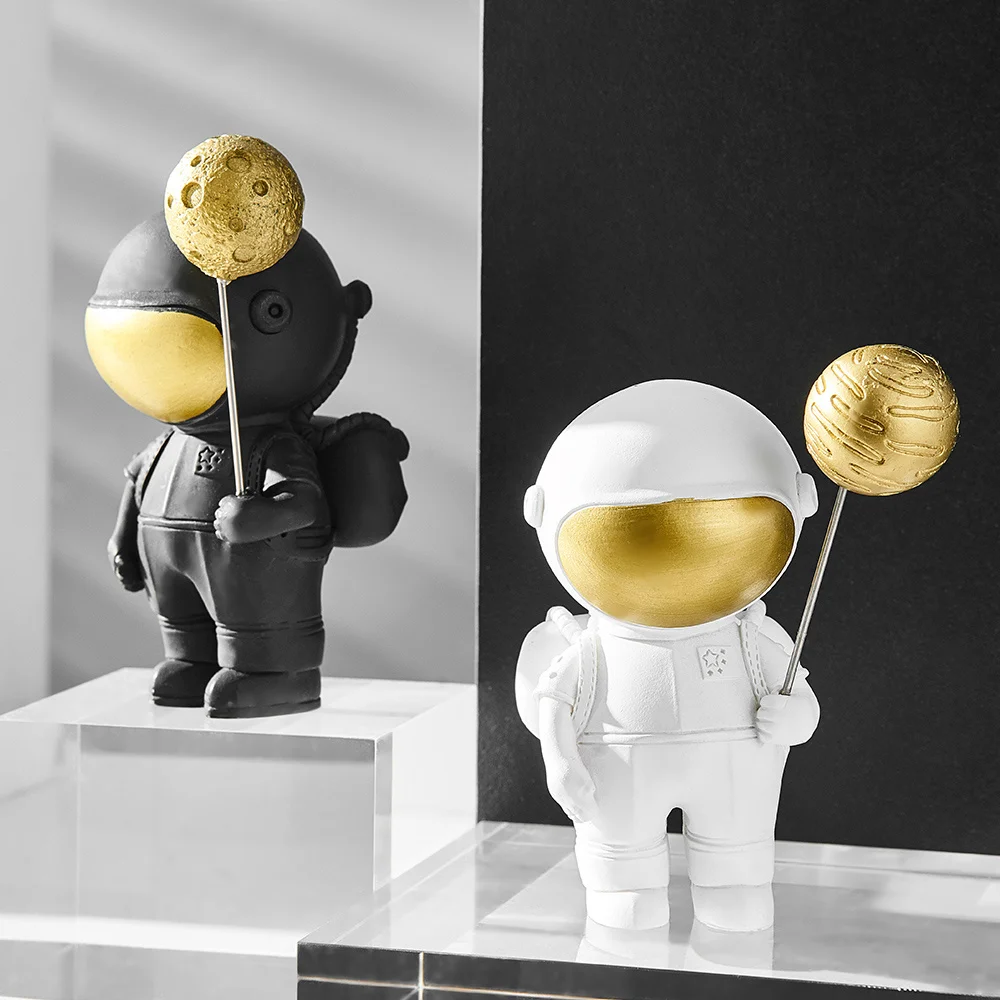 

Nordic Creative Astronaut Resin Decoration Black and White Character Sculpture Home Decor Accessories Gifts Living Room Decor