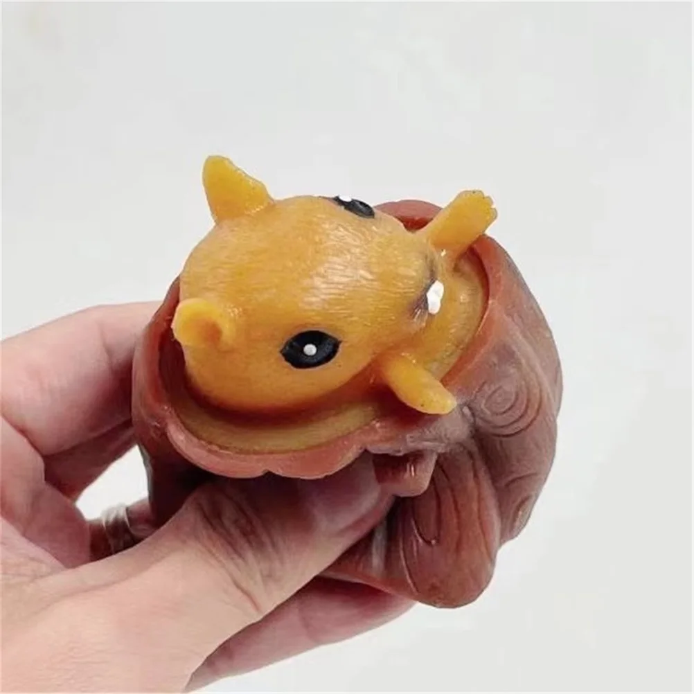 

Sensory Toy Desktop Pen Holder Cup Squirrel Decompression Squeezing Toy for Home Office Decoration