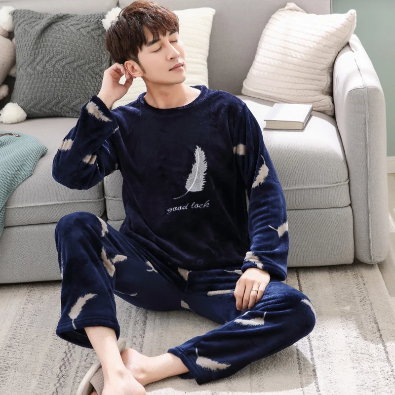 

Men's Pajamas Set Autumn Winter Coral Fleece Warm Thicken Flannel Warm Pajamas Men's Long Sleeve Nightwear Top Pant Flannel