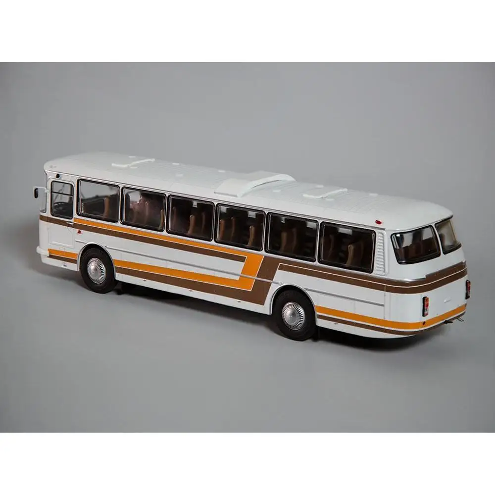 Масштабная модель 699Р белый с цветными полосами 1:43 Classicbus автобус игрушка ретро