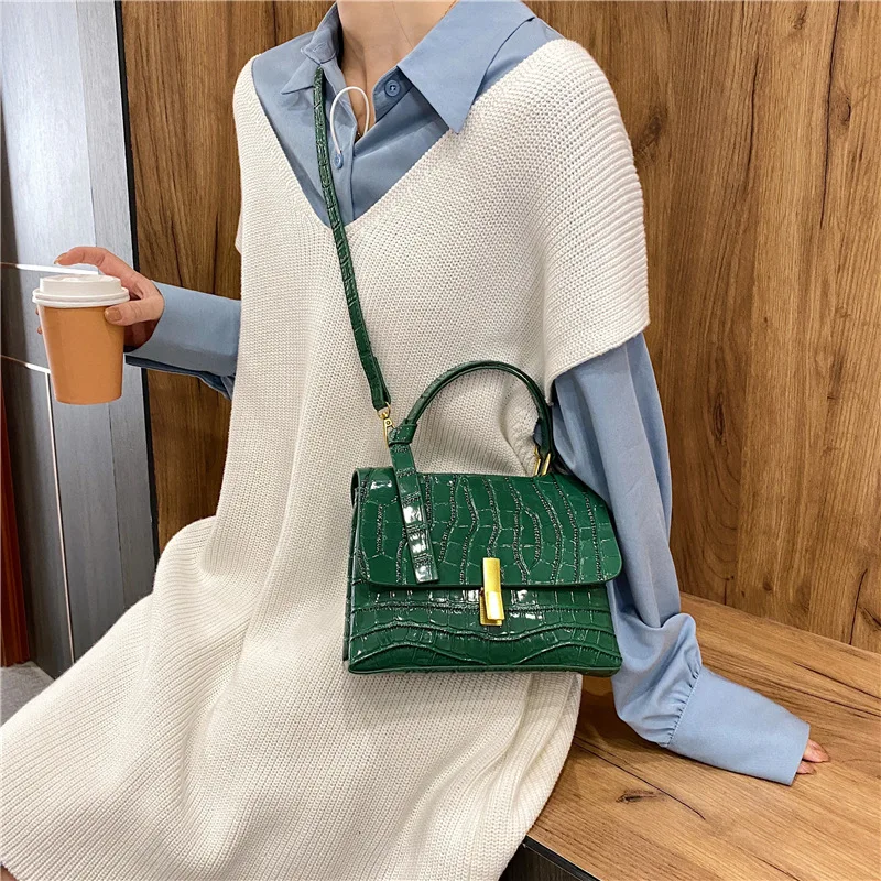 

Patent leather women's small bag spring 2021 new fashion trendy stone pattern handbag diagonal one-shoulder small square bag
