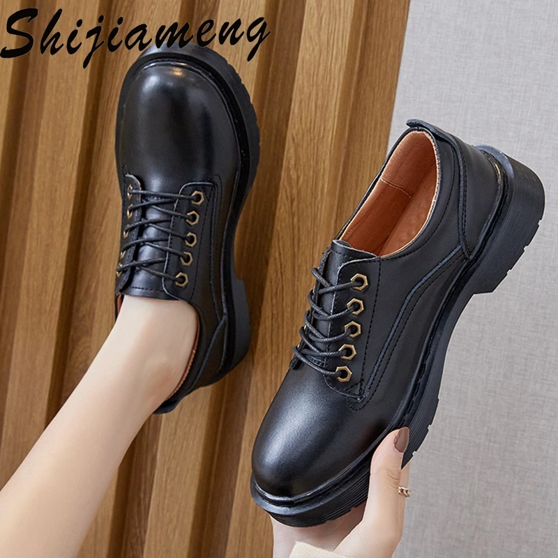 

Japanese black shoes female British college style flat bottom low JK uniform leather shoes all-match street shooting couple shoe