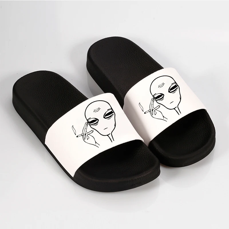

2021 Shoes Ladies Slippers Summer Beach Sandals Leisure Slides female Sandalias Indoor slipper Bathroom Anti-slip Woman shoes