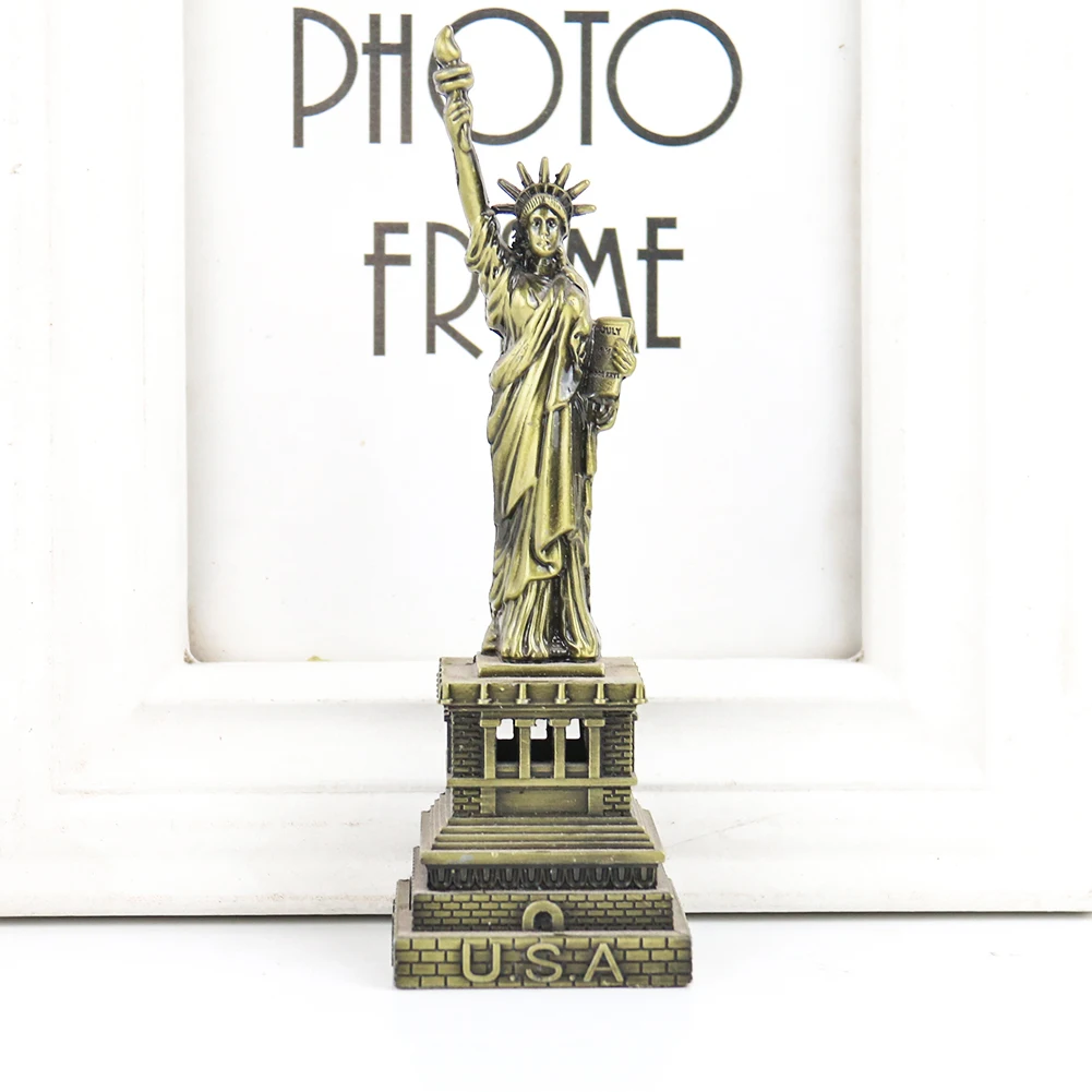 

Craft USA Statue of Liberty Metal Decoration Ornaments Model Home Office Decor Decorative Crafts Figurines Miniatures Gift