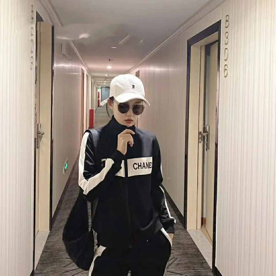 

Sports and leisure suit women's autumn new long sleeve coat + trousers 2-piece set