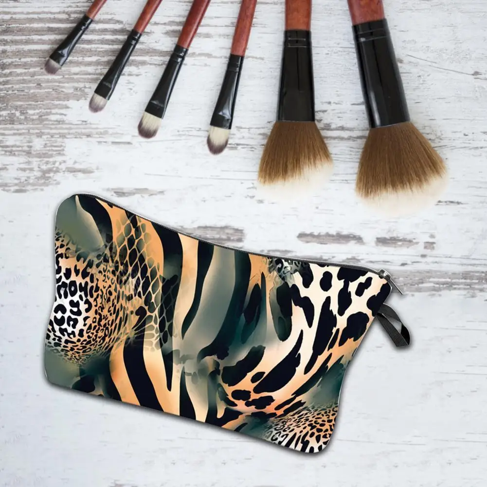 

Косметичка на молнии с отверстиями для подвешивания, Полиэстеровая вместительная многофункциональная Женская сумочка для косметики с лео...