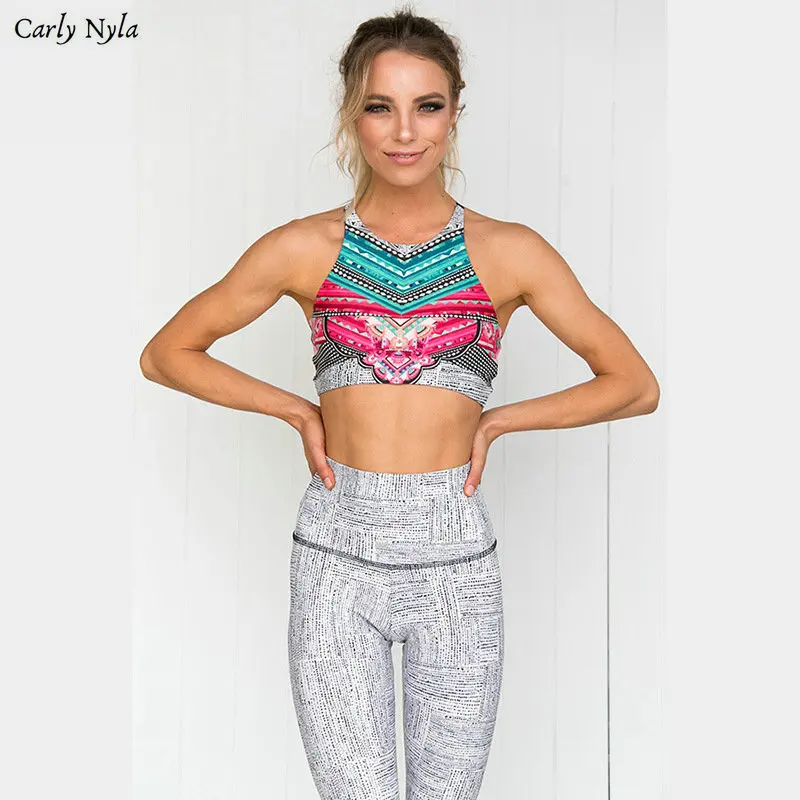 Женский спортивный костюм Carly Nyla комплект из двух предметов для фитнеса топ на