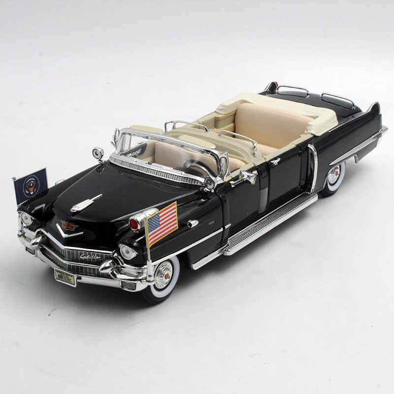 

1:24 scale 1956 alloy simulation classic car model For Eisenhower Car Diecast Model Vehicles Toy gift Decorations