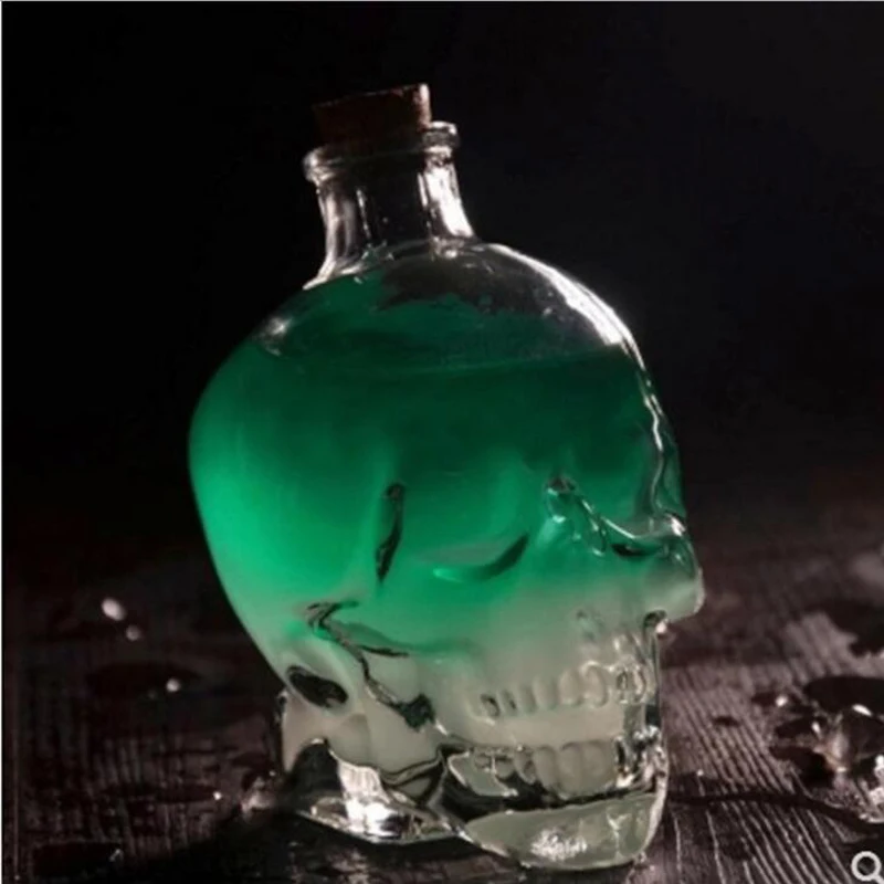 1pcs Classic Glass Skull Bottle Creative Crystal Skull Vodka Wine Bottle 180ML/350ML Personalized Halloween Hip Flasks