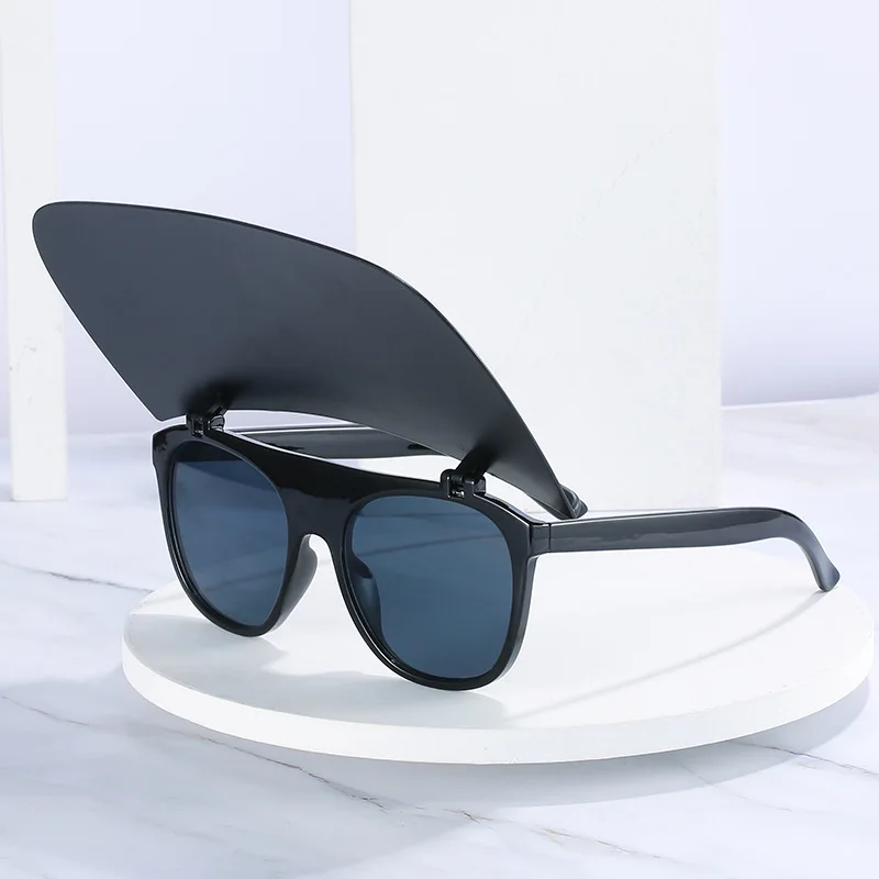 

Free shipping 2021 new hat flip Sunglasses personality net red Xiaoxiang same Sunglasses Women's fashion outdoor sunshade