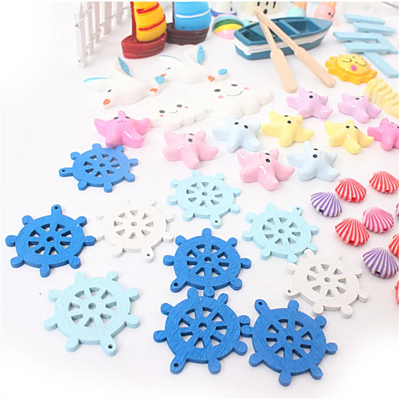 

105 Mossy Micro-Landscape Furnishings with Mediterranean Amorous Feelings