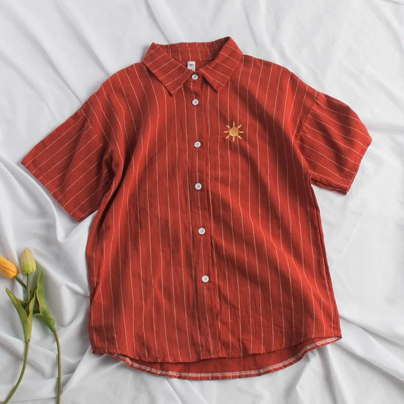 short sleeve caramel Уличные забавные повседневные полосатые женские блузки в винтажном стиле Харадзюку с вышивкой Луны, рубашки на пуговицах с длинным рукавом, топы с передними карманами - Цвет: short sleeve caramel