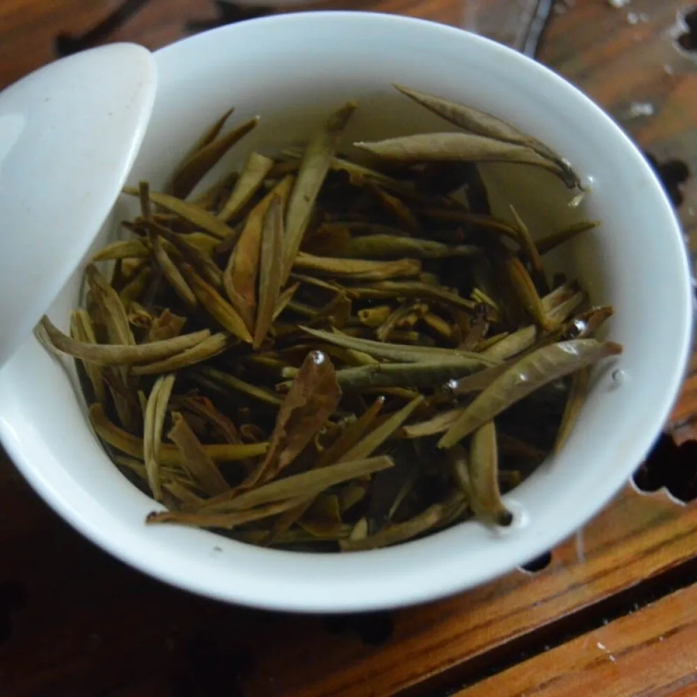 Белый чай для торта белый Baihao серебряная игла вкусный натуральный поддержания