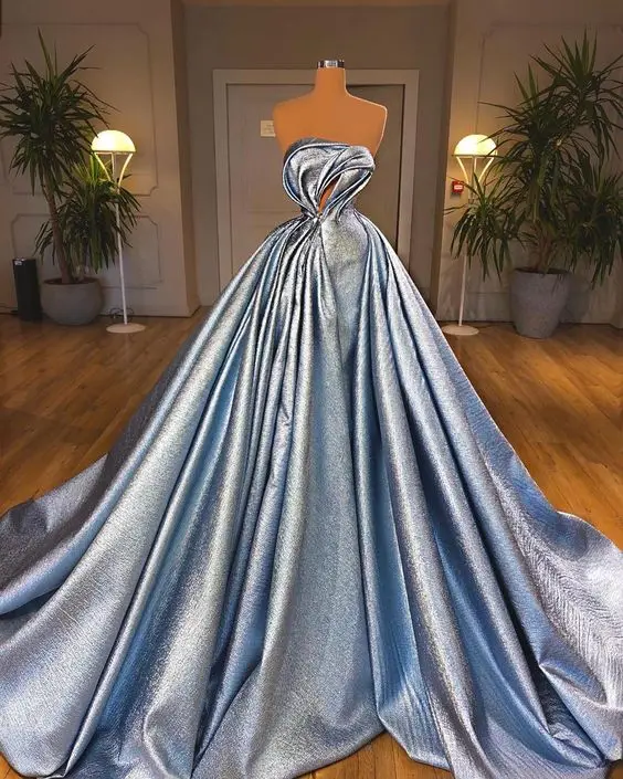 

Светильник-голубые блестящие платья без бретелек для выпускного вечера 2021 бальное платье длинное официальное вечернее платье знаменитост...