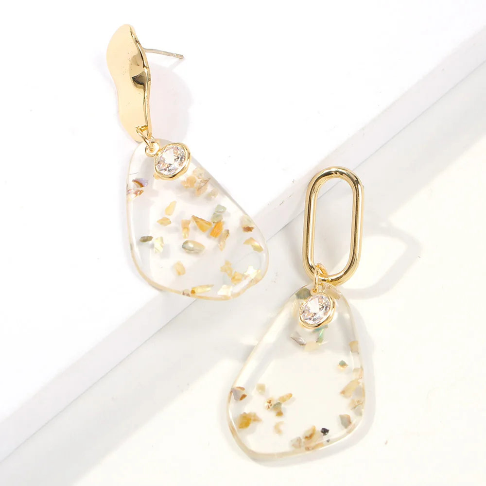 Женские асимметричные серьги с ракушками прозрачные акриловые золотого и