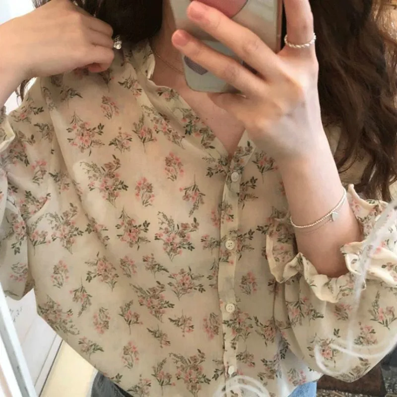 Женская шифоновая рубашка с цветочным принтом и V-образным вырезом в стиле