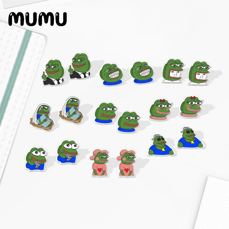 Серьги-гвоздики ручной работы с акриловым покрытием украшения из эпоксидной