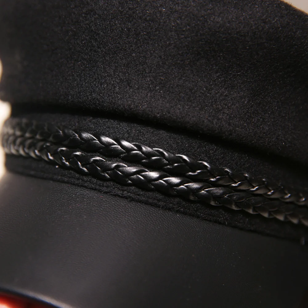 

Fashion PU Leather Military Hat for Women Autumn Beret Caps Solid Black Sailor Hats Flat Top Female Travel Cadet Hat Captain Cap