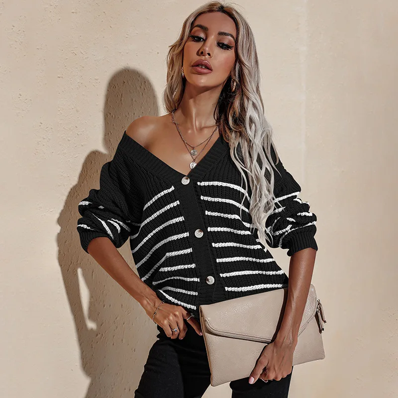 

Женский трикотажный кардиган в полоску, черный, коричневый или белый однобортный короткий свитер свободного покроя с V-образным вырезом, на ...