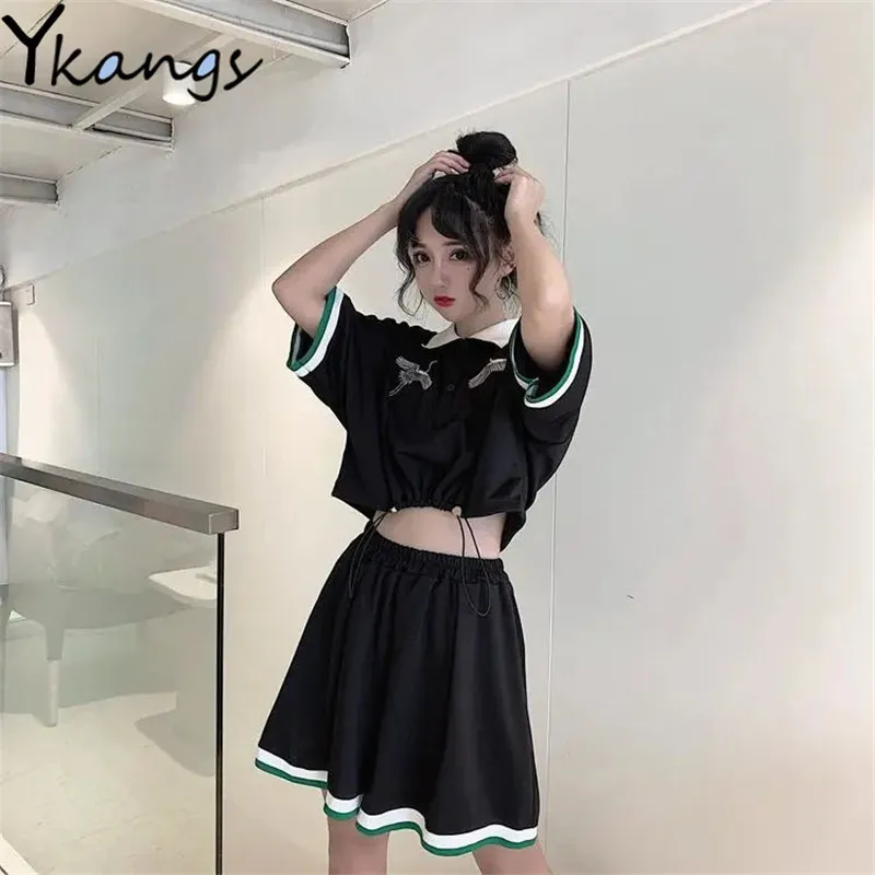 

Summer Short Embroidered T-shirt Women High Waist Shorts Two-piece Suit New Korean Style Fashion Shorts Loose Ladies Sportswear