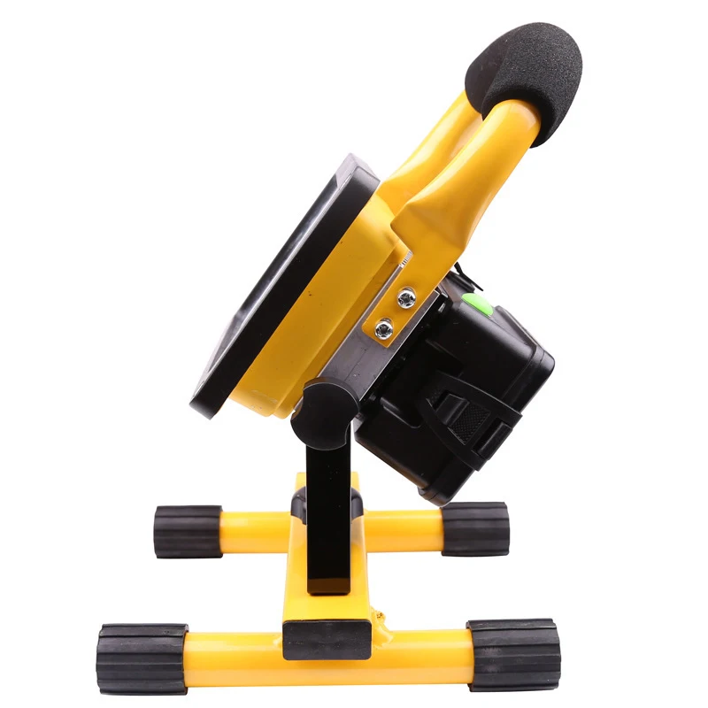 

Rechargeable Portable LED Floodlight 30W Security Outdoor Work Light Lamp B99