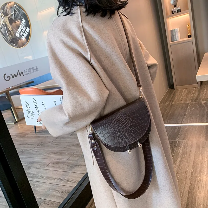 

Female bag messenger bag female summer 2021 new trendy style small fresh shoulder bag girl handbag female
