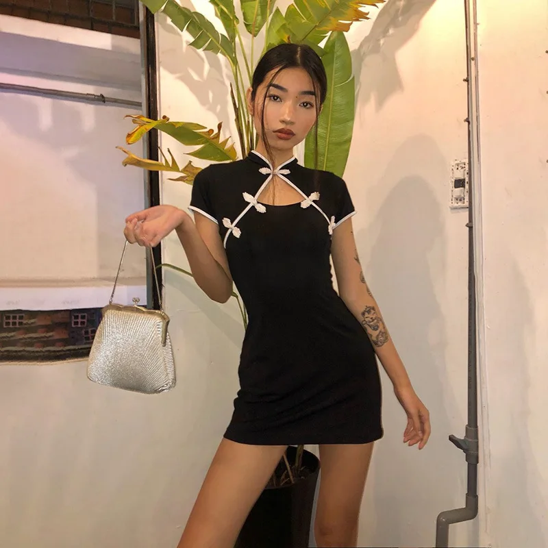 Женское винтажное платье с разрезом однотонное свободное круглым вырезом и