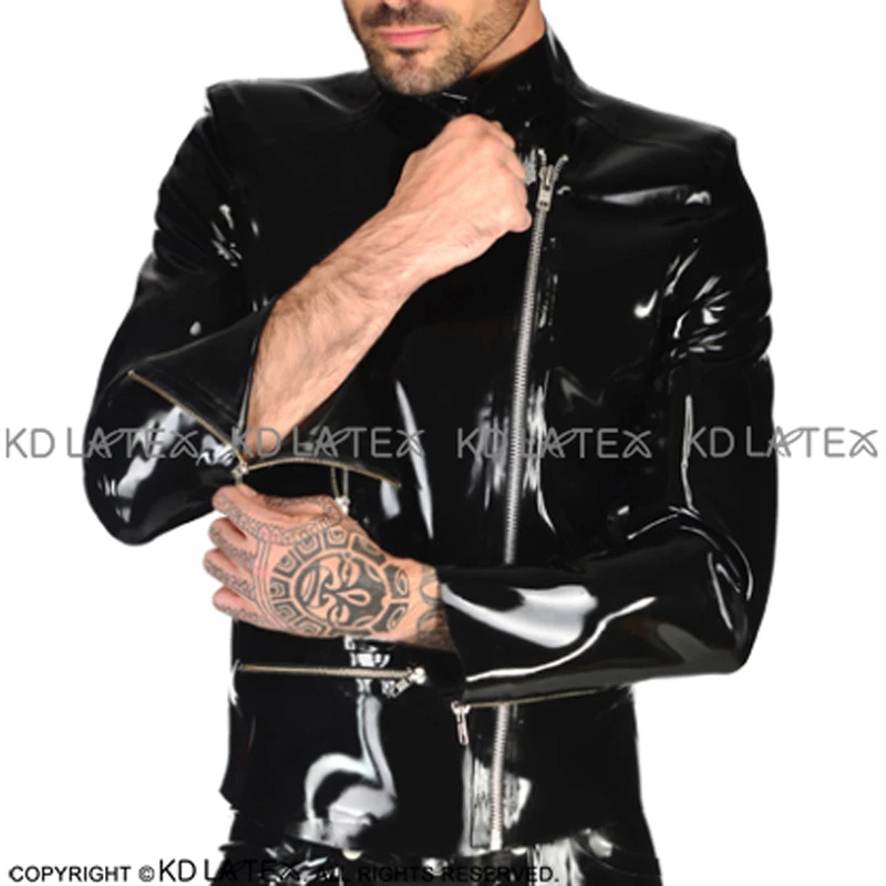 Черная сексуальная искусственная кожа с множеством декоративных молний и