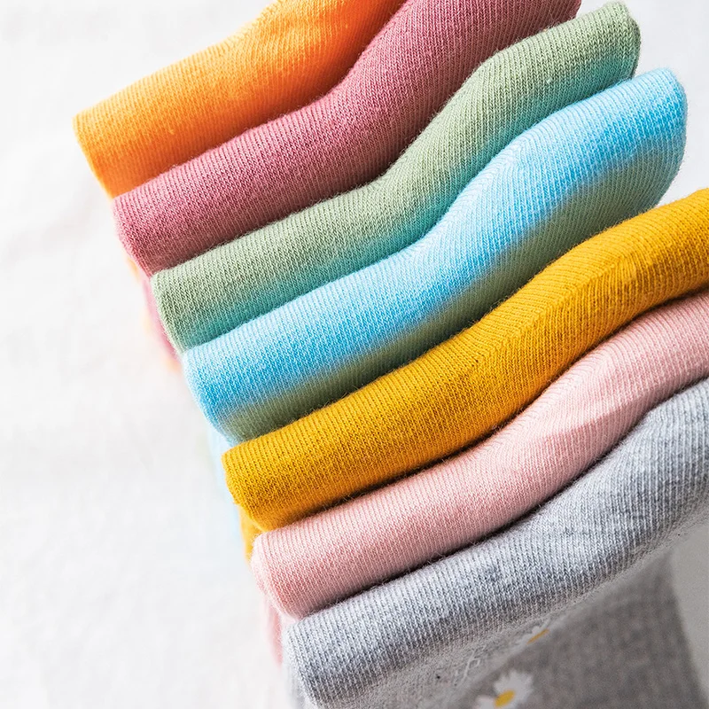 CARTELO New Solid Color Printing Pattern Women Socks Fashion Cute Sport Breathable Cotton Stocking Носки женские Meias Feminina