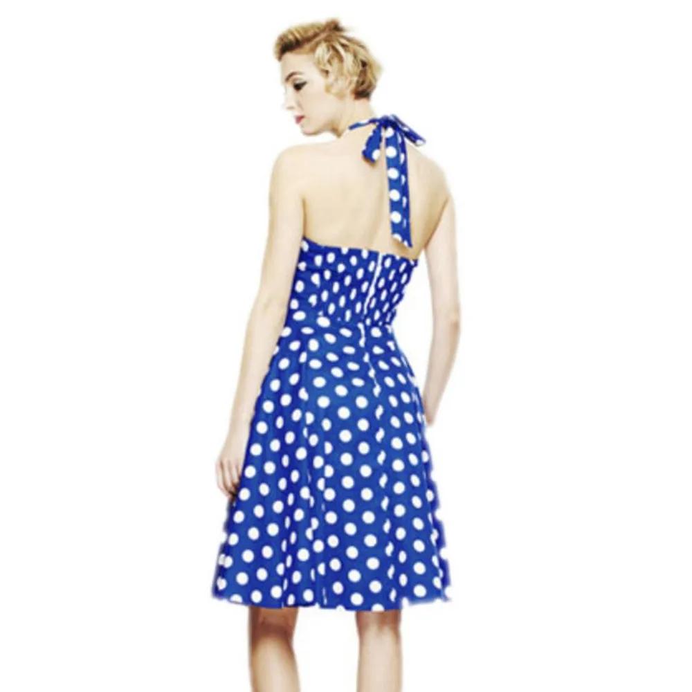 Женское винтажное платье в горошек красное бальное без рукавов с лямкой на шее и