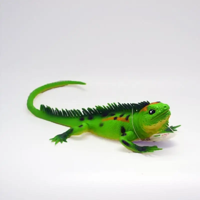 

37cm Simulation Lizard Toy Model Squeaky Animal Model Early Educational Color 1pc Random Toys A1A0
