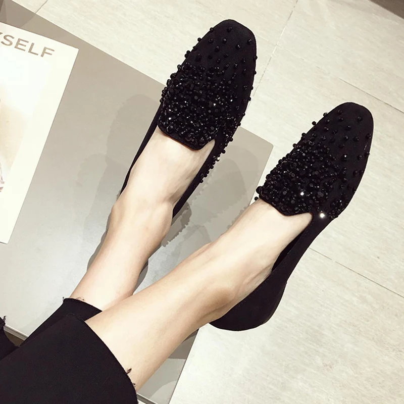 Туфли на плоской подошве со стразами женские лоферы с круглым носком модные